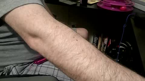 orgasmgiver9090 online show from April 11, 8:56 pm