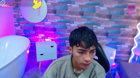 osamu_tay online show from March 11, 11:39 am