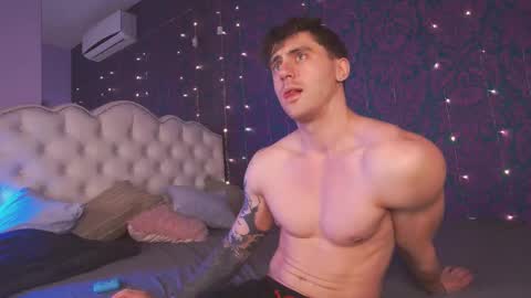 Oscar online show from November 27, 9:18 pm