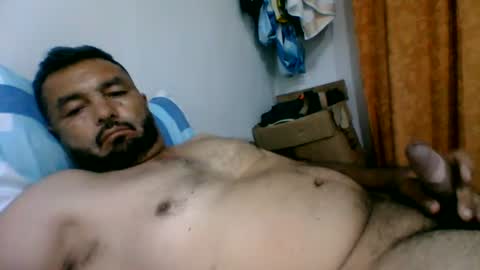 oscarjhe3512 online show from July 26, 2:30 am