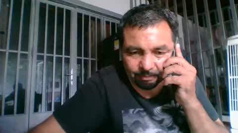 oscarjhe3512 online show from November 14, 9:38 pm