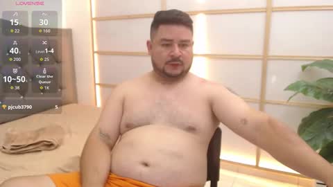 Bear Gael online show from March 10, 5:41 pm