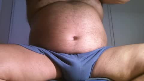 Oso Licencioso online show from March 2, 4:23 am