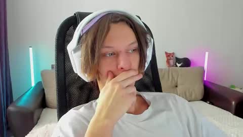 Ostin online show from February 1, 7:40 am