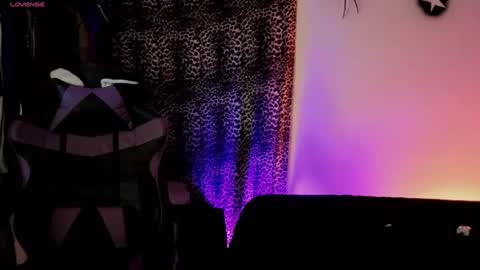 Princces Albert online show from July 4, 3:42 am