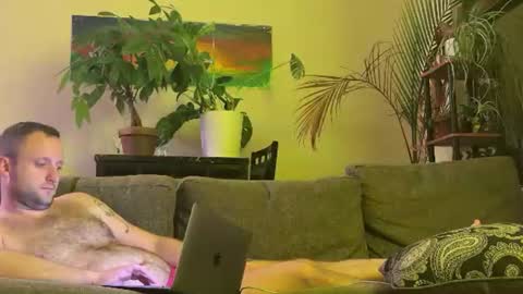 Rylie online show from August 6, 8:31 am