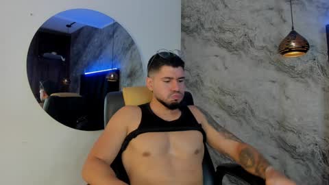 Otto online show from December 14, 3:04 pm