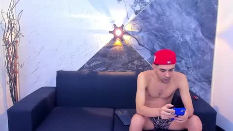 owen_mccarthy online show from January 31, 3:30 am