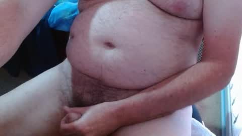 Snapshot of ozzieozzieoi chatting on October 15, 1:24 am HairyolOz online show from October 15, 1:24 am