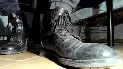 Pablo Meness online show from November 3, 4:31 pm