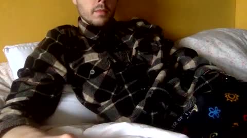 paintdude424 online show from December 3, 7:33 pm