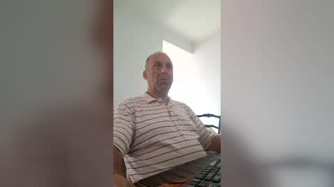pansak1973 online show from July 20, 5:46 am