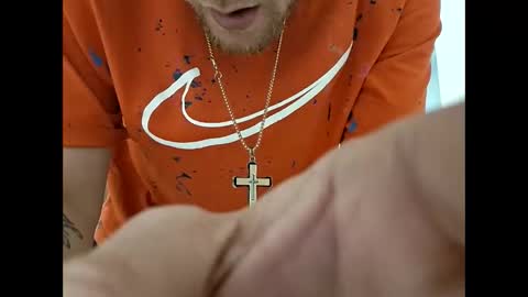 papapfouts online show from March 21, 7:56 am