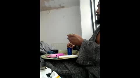 Papi online show from December 19, 9:17 am