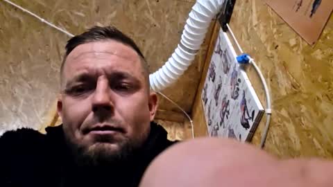 papitopedersen online show from November 21, 5:01 pm