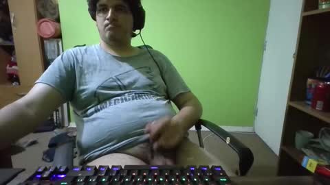 Papito online show from December 5, 9:55 pm