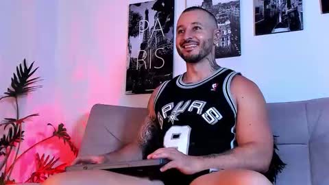 parker lavine online show from October 25, 2:24 am