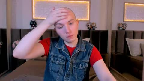 Patrick online show from May 28, 1:58 am