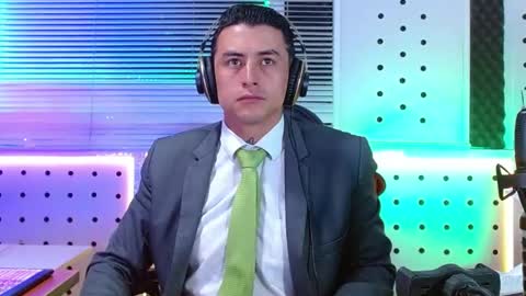 Darko0717  online show from May 30, 5:13 pm