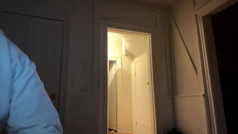 shy online show from February 7, 10:11 am