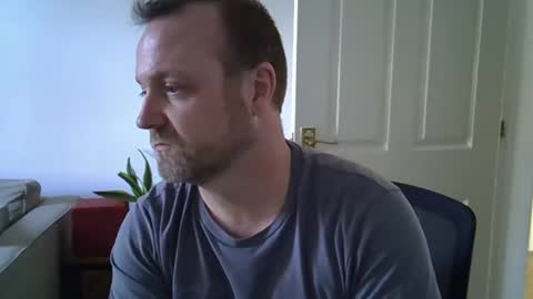 Snapshot of paul_boro chatting on March 8, 4:58 pm paul_boro online show from March 8, 4:58 pm