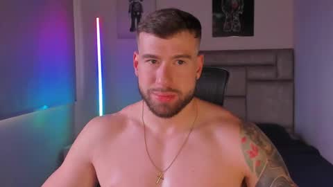 PAUL ROGER online show from July 13, 10:44 pm