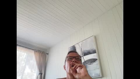 Snapshot of paulwill2377 chatting on September 15, 6:20 pm paulwill2377 online show from September 15, 6:20 pm