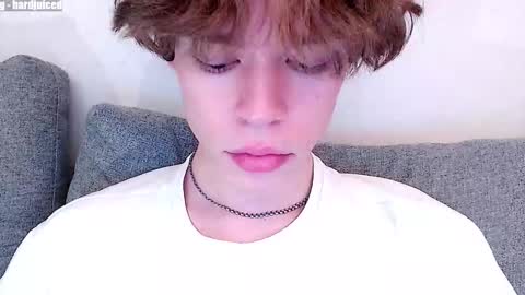 pawclaw online show from February 26, 2:57 am