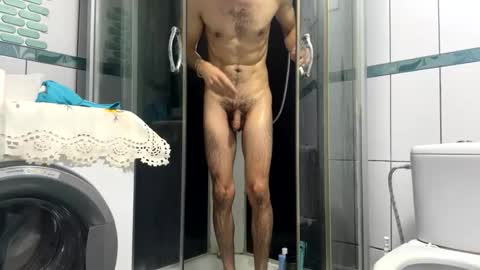 Snapshot of peanutmikk chatting on October 8, 8:18 am peanutmikk online show from October 8, 8:18 am