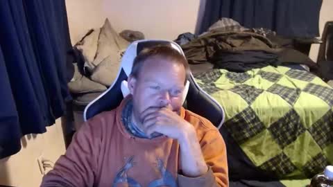 pecker40 online show from December 7, 2:42 am