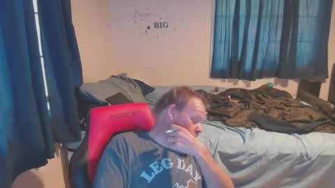 pecker40 online show from October 18, 7:08 pm