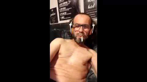 pedrocoelhopio online show from May 25, 9:21 pm
