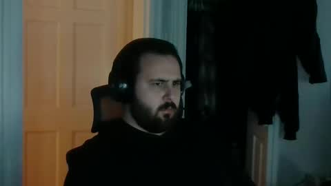 penguinman311 online show from January 12, 6:45 pm