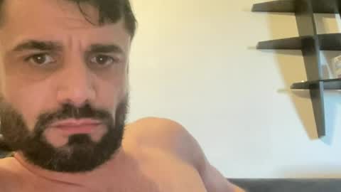 persianprince_13 online show from June 25, 5:12 am