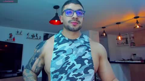 Snapshot of peterjack7 chatting on March 3, 2:33 am Peter Jack online show from March 3, 2:33 am