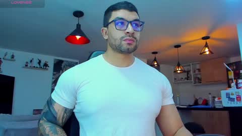 Snapshot of peterjack7 chatting on February 8, 3:52 am Peter Jack online show from February 8, 3:52 am