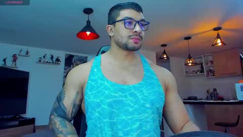 Snapshot of peterjack7 chatting on February 14, 2:39 am Peter Jack online show from February 14, 2:39 am
