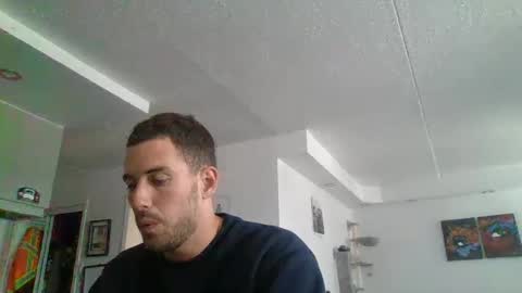 Snapshot of peterskinny24 chatting on January 22, 3:07 pm         ttps VF8L9ABFMref wl share online show from January 22, 3:07 pm