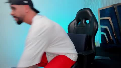 PETES EVANS new account online show from January 8, 11:32 pm