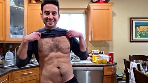 peteypete204 online show from February 1, 8:16 pm