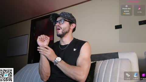 phantom_bigger1 online show from April 4, 2:30 am