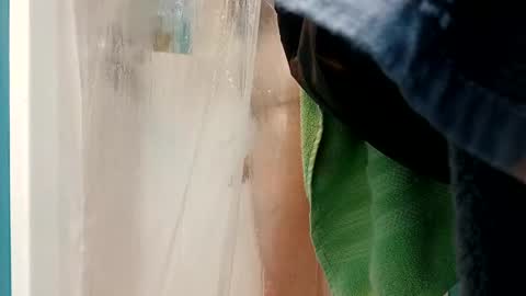 phase124 online show from February 1, 1:20 pm