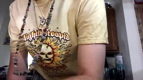 Snapshot of phildoesart chatting on October 4, 12:48 am Phil online show from October 4, 12:48 am