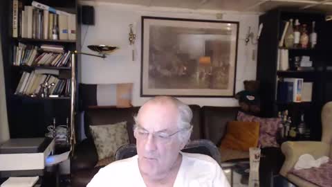 Snapshot of philoumis2 chatting on February 28, 1:47 am Philippe online show from February 28, 1:47 am