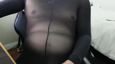 phluvincd1 online show from April 22, 1:56 am