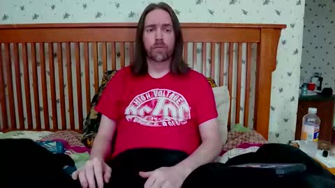 Snapshot of pianoman423 chatting on October 21, 2:14 am Jay online show from October 21, 2:14 am