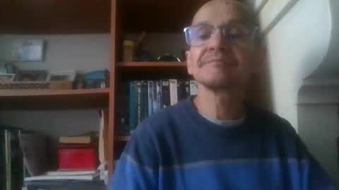 Snapshot of pichoun71 chatting on October 24, 7:21 am pichoun71 online show from October 24, 7:21 am