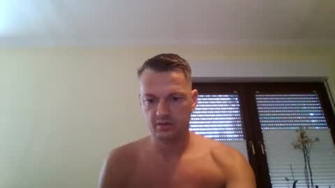 piercingsxxx online show from June 30, 8:37 am