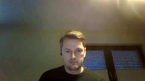 piercingsxxx online show from January 9, 8:19 am