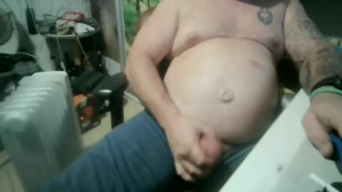 pini_z online show from December 9, 10:15 pm